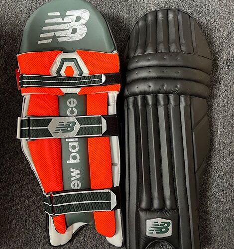 New Balance DC 1280 Batting Pads