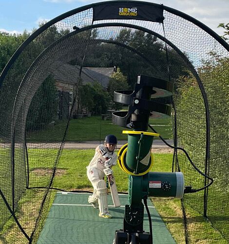 2G Flicx Pitch (4.57m)