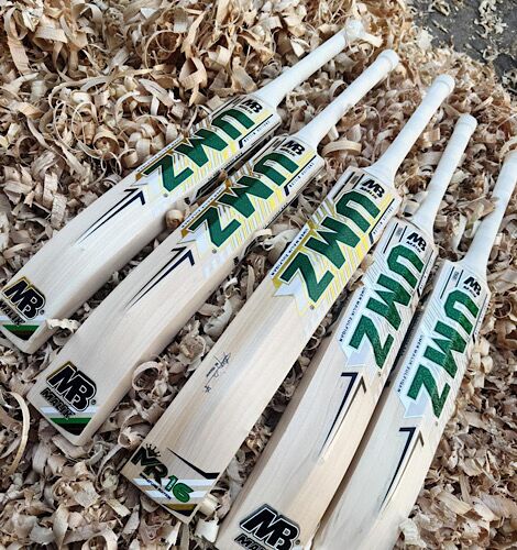 MB UMZ MR 16 Cricket Bat